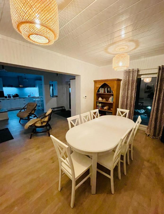 Dom Ogrodem Otulony Villa Bakalarzewo Ngoại thất bức ảnh
